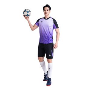 Camiseta de Fútbol Unisex de Alta Calidad para JP, Nuevo Diseño, Etiquetas Bordadas Personalizadas, Uniforme de Equipo, 100% Poliéster, Secado Rápido, Pantalón Corto - Product Image 2