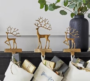 Hermoso diseño de gancho de Reno plateado personalizable para decoración navideña Elegante fiesta de invierno Acento Uso de almacenamiento diario - Product Image 3