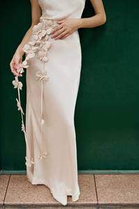 Jena Robe sans bretelles mi-longue et respirante avec ceinture pour femmes, meilleure vente, dos nu en satin pour l'automne, l'hiver naturel - Product Image 6