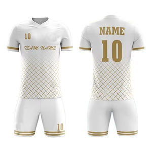 2025 nouveau gros de haute qualité Logo personnalisé hommes football entraînement vêtements de sport léger confortable jeunesse Football maillot - Product Image 4