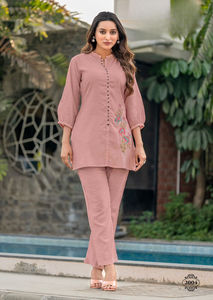 Salwar Kameez Vêtements de fête indiens et pakistanais de haute qualité en viscose lourde de qualité supérieure - Product Image 3