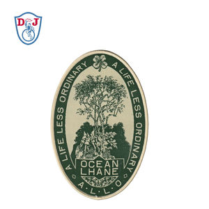 Parches de ropa personalizados al por mayor, logotipo tejido para prendas de vestir - Product Image 1