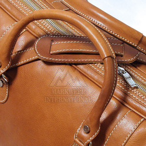 Sac de voyage en cuir PU de style tendance, faible MOQ, écologique, nouvelle arrivée, sac de voyage en cuir personnalisé - Product Image 4