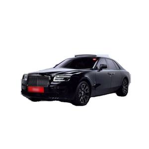 2021 Turbo 6.75 Black Badge Gasolina Transmisión Semiautomática (A/T) 8296 km Lujo Nuevo Alemania Volante a la Izquierda R17 Panorámico AWD Oscuro - Product Image 1