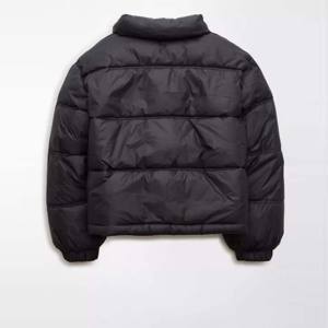 Veste matelassée grise courte chaude et légère pour femme | Parfait pour l'hiver décontracté, col rabattu, veste femme - Product Image 4