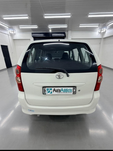 รถยนต์มือสองคุณภาพดีราคาประหยัด ปี 2011 โตโยต้า อวาแนนซ่า 1.5 SX พวงมาลัยขวา - Product Image 6