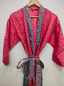 Kimono fait main pour femme, robe de plage longue, veste de festival, robe de demoiselle d'honneur, robe de chambre bohème, peignoir en soie - Product Image 5