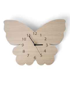Horloge murale en bois faite à la main avec logo personnalisé, style traditionnel sculpté, artisanat pratique à quartz de 24 heures pour le placement dans le salon - Product Image 1