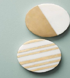Ensemble personnalisable de 4 sous-verres à thé classiques en bois faits à la main en résine incrustée d'os de vadrouille en marbre carré avec nouveau motif de pierre - Product Image 4