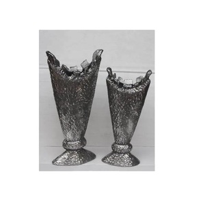 Aluminum Designer Flower <b>Vase</b> Superior Quality Gold Plated Luxury Flower Pot Hot Selling Classic Stylish Decorative Flower <b>Vase</b> - Product Image 2