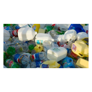 Chutes de bouteilles en PET de haute qualité, parfaites pour le recyclage et la fabrication en vrac - Product Image 2