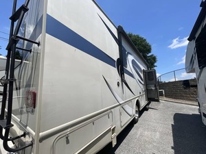 Proveedor Verificado de Autocaravana Usada T-H-O-R Freedom Traveler A32 del 2022 - Product Image 4