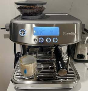 เครื่องชงกาแฟเอสเพรสโซแบบบดในตัว พร้อมหน้าจอดิจิตอล ชงกาแฟจากเมล็ดถึงแก้ว สำหรับใช้ในบ้านและครัว - Product Image 1