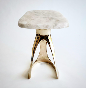 Mesa auxiliar de diseño de forma ovalada única, tapa de mármol blanco de calidad superior con soporte chapado en oro, mesa auxiliar - Product Image 3