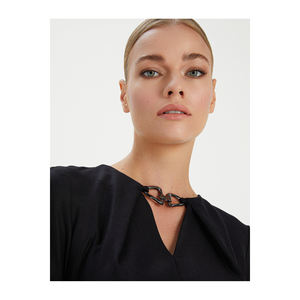 ชุดเดรสยาวปานกลางผ้าผสมวิสโคส BGN พร้อมดีเทลปกเสื้อสำหรับใส่ทำงาน ตุรกี - Product Image 5