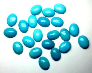 Piedras preciosas de cabujón preciosas sueltas de turquesa suave genuina disponibles en Moq bajo Gran textura y acabado Gemas y piedras auténticas - Product Image 1