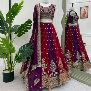 Designer traditionnel brodé Lehenga Choli Dupatta tenue de mariage pour femmes tenue de mariée pour traditionnel indien pakistanais - Product Image 1