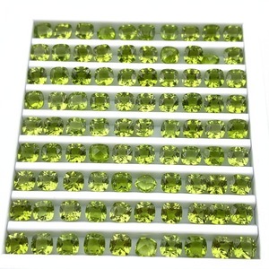 Peridoto Verde Natural, Corte Cojín, Tratado con Cera/Aceite, Piedras Preciosas Sueltas de 5x5mm, 0.5-1 Quilate para Joyería - Product Image 6