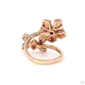 Anillo de Diamantes de Oro Moderno para Mujer con Brillo Radiante, Joyería Elegante para Moda y Novias - Product Image 1