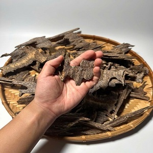 Splendor High Quality Agarwood Fragrance Premium Incense Set with Wood Incense Holders - Product Image 4