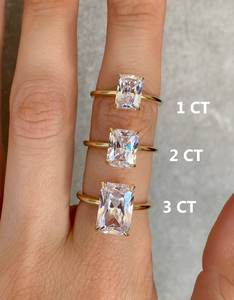 แหวนโมอิสซาไนต์ทรงแปดเหลี่ยมขนาด 7x9 มม. ตัวเรือนเงินแท้ 925 ชุบทอง ดีไซน์เรียบง่าย เหมาะสำหรับเป็นแหวนหมั้นสำหรับสาวๆ - Product Image 3