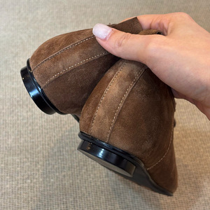 รองเท้าผ้าใบผู้หญิงแบบสวม ยืดหยุ่น ระบายอากาศได้ดี ใส่สบาย เหมาะสำหรับฤดูร้อน - Product Image 4