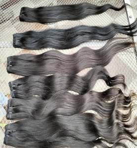 Lots de Cheveux Humains Vierges Remy de Haute Qualité d'Inde, Cheveux Indiens à Donneur Unique pour Tissage Double à la Machine, 100 Grammes - Product Image 4