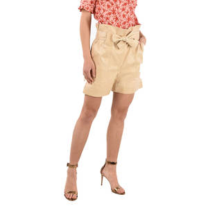 กางเกงขาสั้นหนังสำหรับผู้หญิงมืออาชีพ ผลิตจากหนังคุณภาพสูงจากโรงงาน ทนทานและมีสไตล์ เหมาะสำหรับใส่ลำลอง - Product Image 1