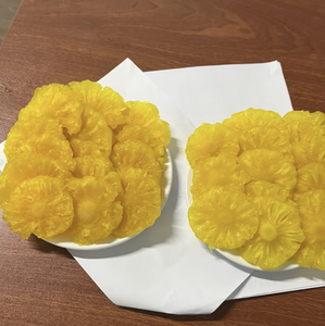 Anneaux d'ananas séchés du Vietnam utilisant des fruits tropicaux sélectionnés pour la garniture de desserts, la pâtisserie et l'approvisionnement commercial - Product Image 1
