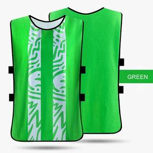 Bavoirs d'entraînement personnalisés en gros Gilet d'entraînement de football Gilets de football Maillot d'entraînement d'équipe personnalisé - Product Image 3