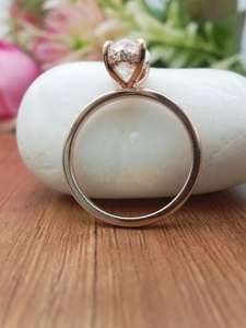 Anillo de compromiso y boda de oro de 14k/18k con diamante solitario de corte pera de 1ct VVS cultivado en laboratorio para mujer, certificado por IGI - Product Image 6