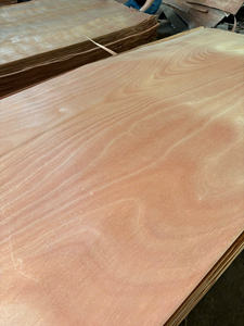 Lámina de Chapa de Madera Okoume Premium para Decoración de Interiores - Product Image 2