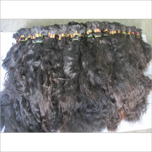 Cheveux bouclés de bonne qualité, cheveux humains Remy naturels en vrac. Pas de poux et de noix, cheveux doux de la meilleure qualité provenant de l'inde - Product Image 1