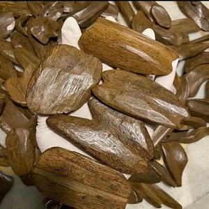 Transform your space into a sanctuary with <b>Agarwood</b> Oud. Marroki - Product Image 1