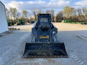รถตักล้อยางขนาดเล็ก John Deere 333G สำหรับงานหนัก  รับน้ำหนักได้มาก  เครื่องยนต์ Kubota รับประกัน 3 ปี - Product Image 2