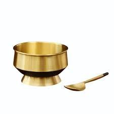 Tazón de metal de forma clásica para servir helado, postres y alimentos. - Product Image 3