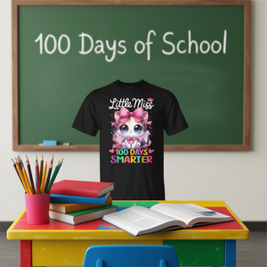 T-shirt per ragazze con design gatto promozionale 'Little Miss 100 Days Smarter 100 Days of School' - Product Image 3