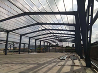 Entrepôt préfabriqué en structure métallique à installation rapide, grand espace, entrepôt de stockage métallique pour usage industriel