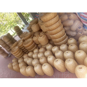 Lámpara de bambú hecha a mano Natural de alta calidad, luz de ratán tejida para decoración interior y exterior - Product Image 2