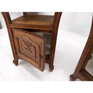 Par clásico de mesitas de noche de caoba de estilo francés talladas a mano con lujosas tapas de mármol rojo Mesitas de noche artesanales con S - Product Image 3