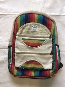 Sac à dos en coton biologique à double poignée, style tendance avec motif de sac composite, fait à la main au Népal - Product Image 1