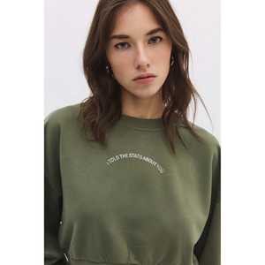 Sudadera con adornos de piedras - Product Image 5