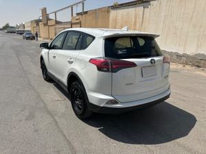Pour Toyota Rav 4 2018 utilisé GCC AWD avec pneus R20 sièges en cuir ACC régulateur de vitesse Euro6 émission - Product Image 5