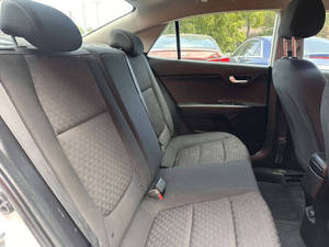 Kia Rio S Usado del 2020 - Product Image 3