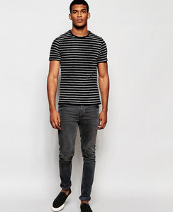 T-shirt streetwear col rond en coton épais de qualité supérieure pour homme, coupe ample, personnalisable avec logo OEM/ODM, faible MOQ - Product Image 4