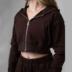 Sweat à capuche court pour femme avec coupe surdimensionnée Pull décontracté Streetwear en coton GSM lourd-Logo personnalisé Design avant pour l'hiver - Product Image 1