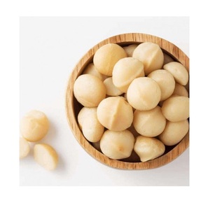 Nueces de Macadamia Orgánicas Secas a Granel en Oferta - Product Image 1