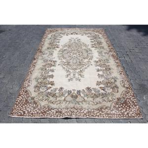 Tapis turc vintage de 5,4 x 9,2 pieds, grand tapis, tapis oriental brun - Product Image 1