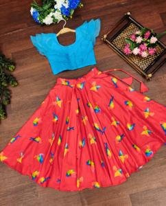 Lehenga Choli con Estampado de Aves de Shoryam Fashion Designer para Niñas |   Conjunto de Falda y Top con Volantes de Organza |   Pantalones Largos Personalizados de Secado Rápido para Niños - Product Image 1