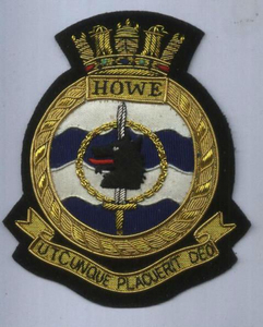 Écussons dorés royaux élégants, brodés à la main, avec logo personnalisé, WOK Industries - Product Image 4